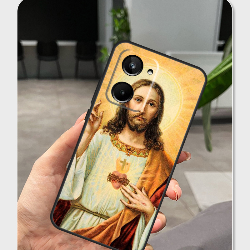 神の慈悲を込めたイエスのデザインのRealme C55、C7 - Realme C67 のレビューと価格